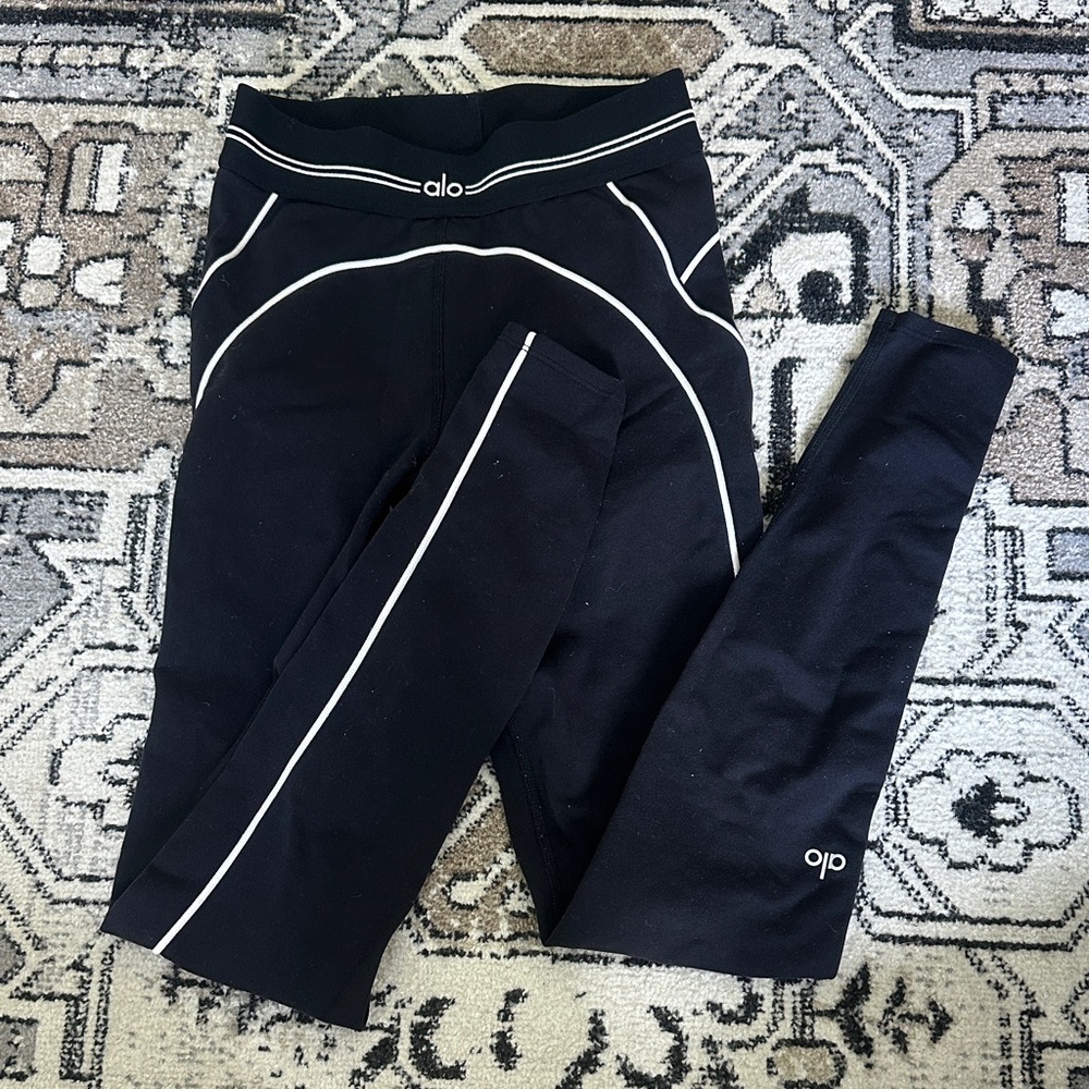 ALO AIRBRUSH HIGH-WAIST HEART THROB LEGGINGS